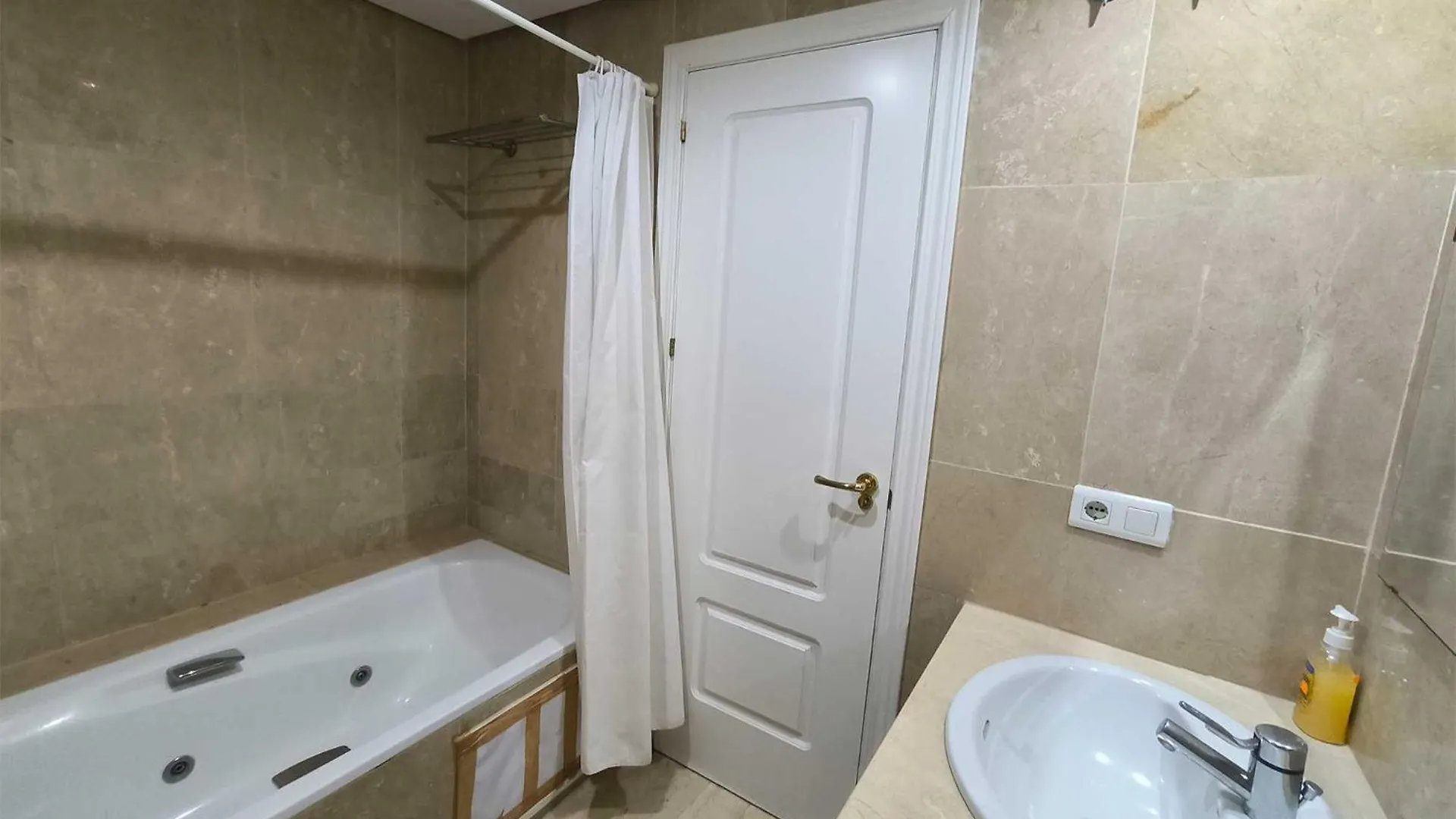 Marina Real 112 Apartment Manilva